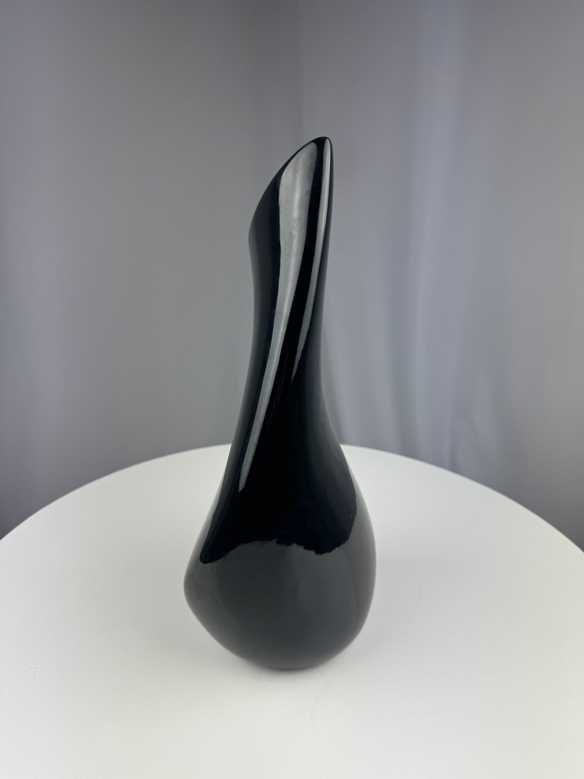 Black Wavy Vase