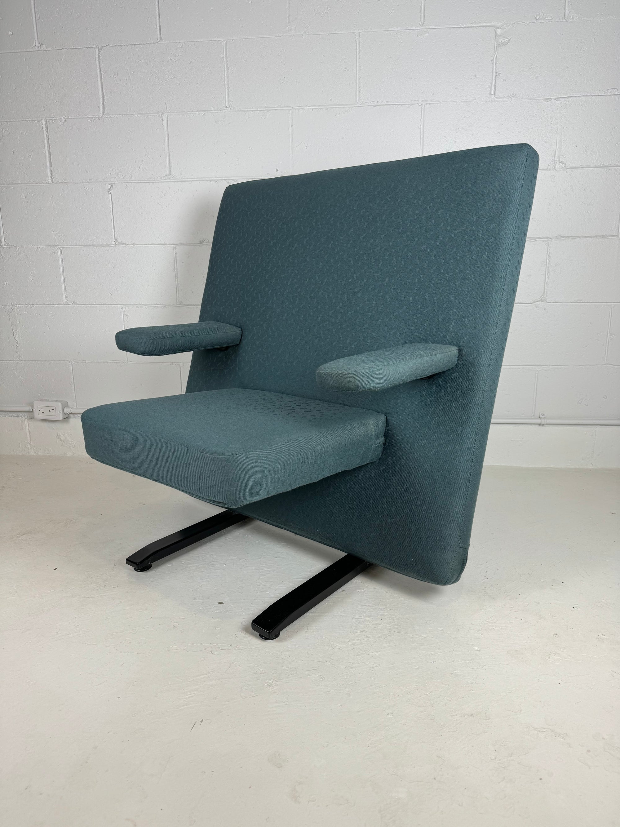 Stefan Siwinski 90's Prototype Chair Square