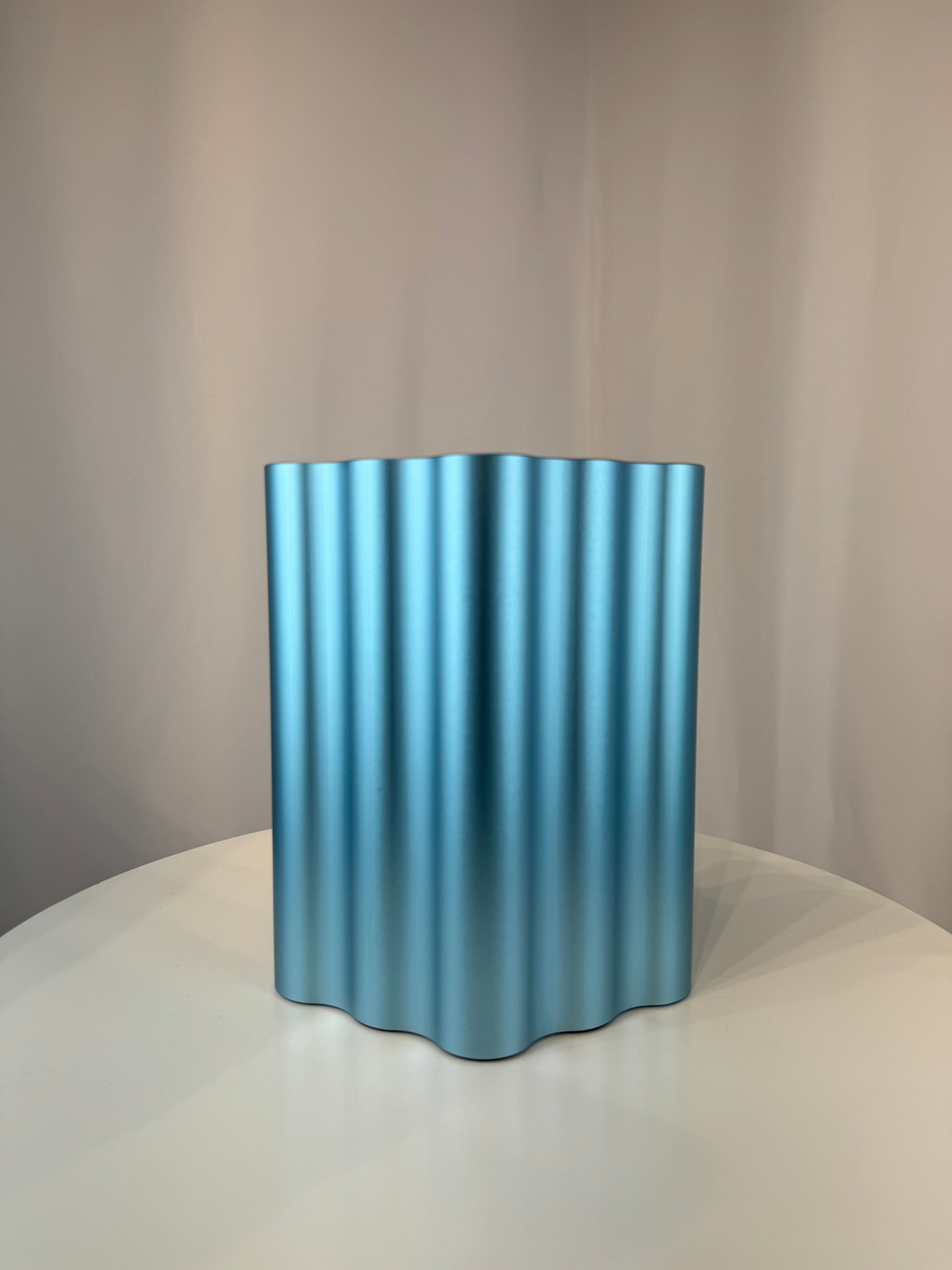 Vitra Nuage Medium Vase - Bleu Pastel