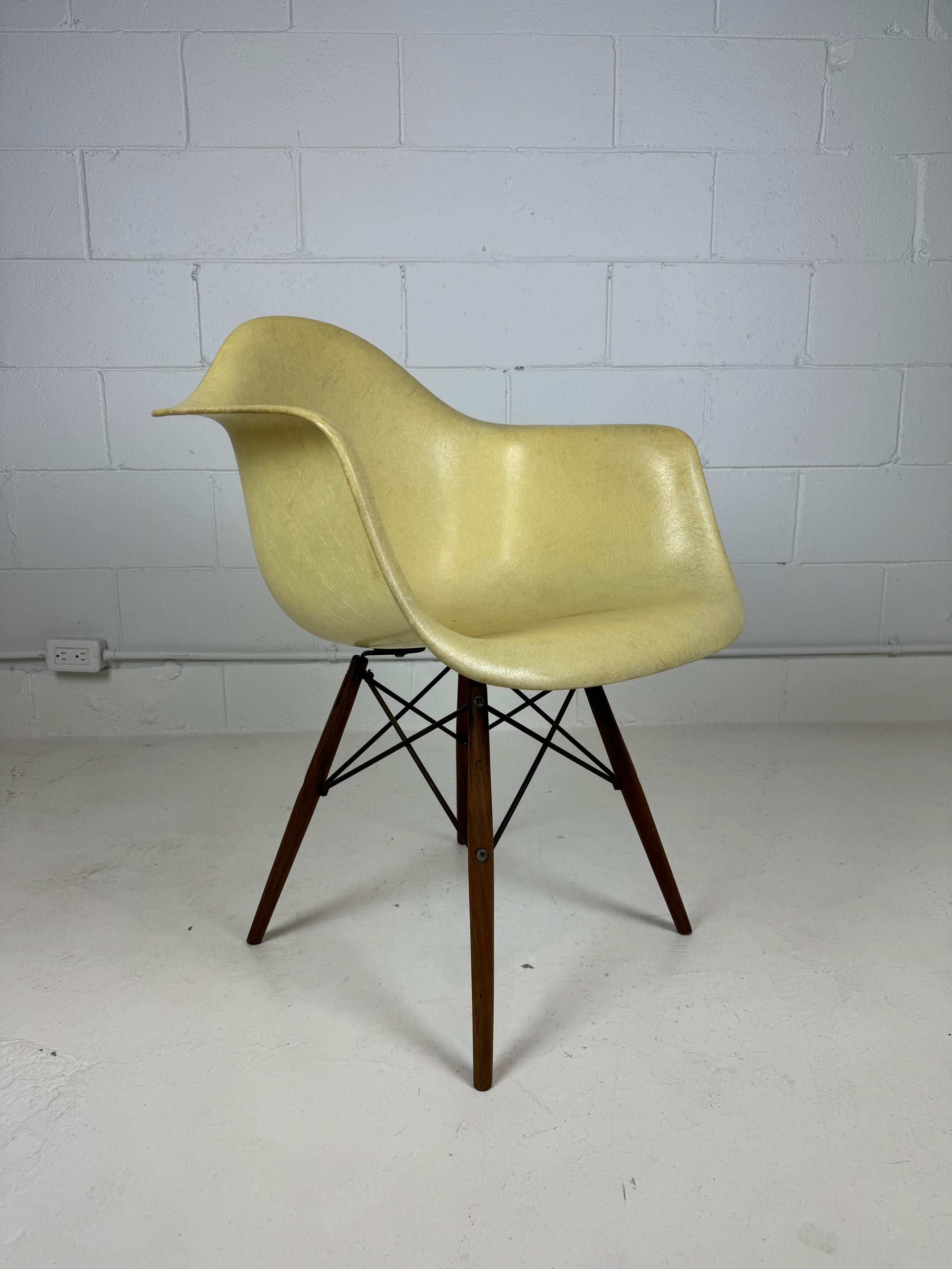 Early Eames Rope Edge Armchair