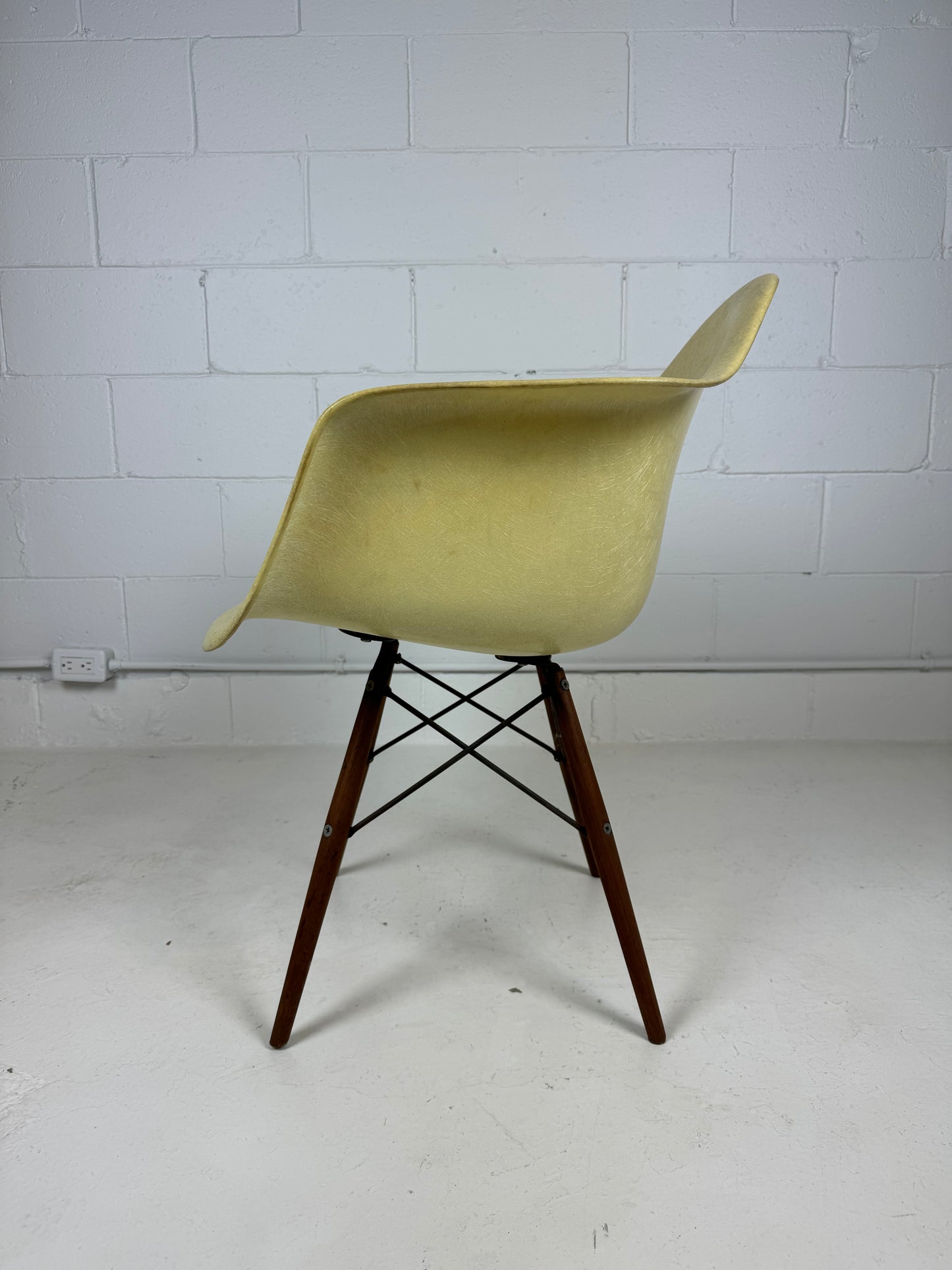 Early Eames Rope Edge Armchair