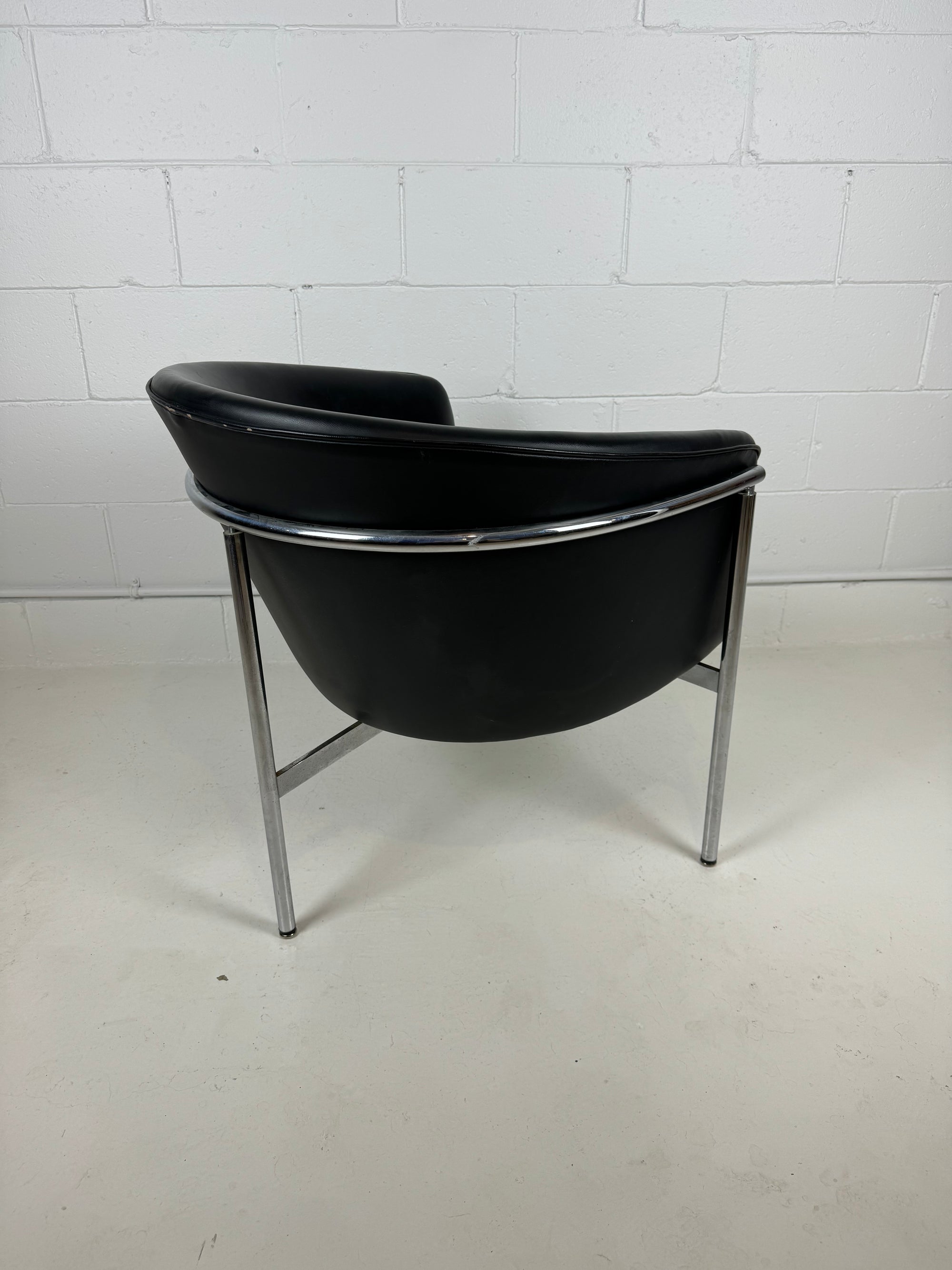 Court Noxon Tripod Tub Chair for Metalsmiths