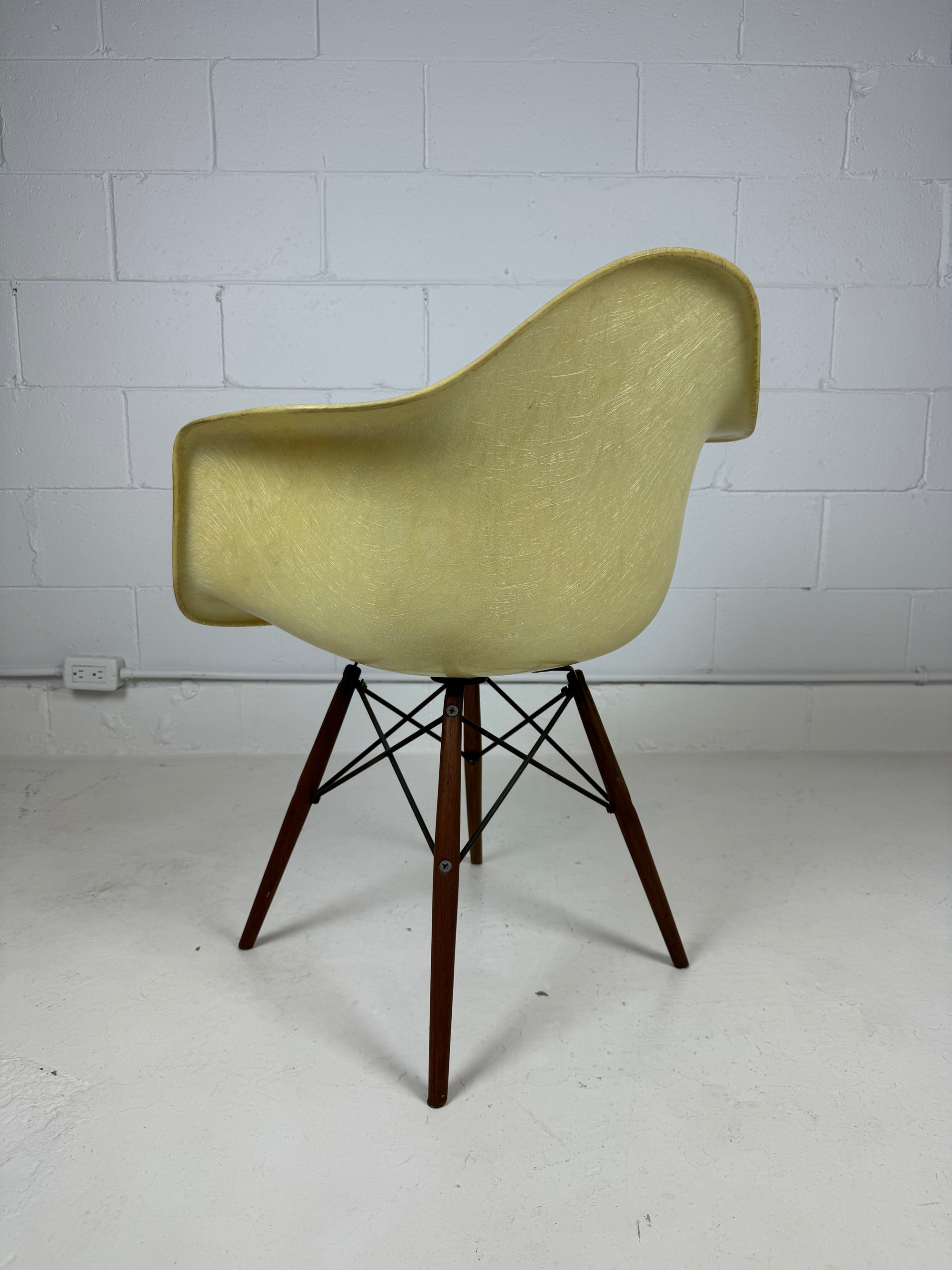 Early Eames Rope Edge Armchair