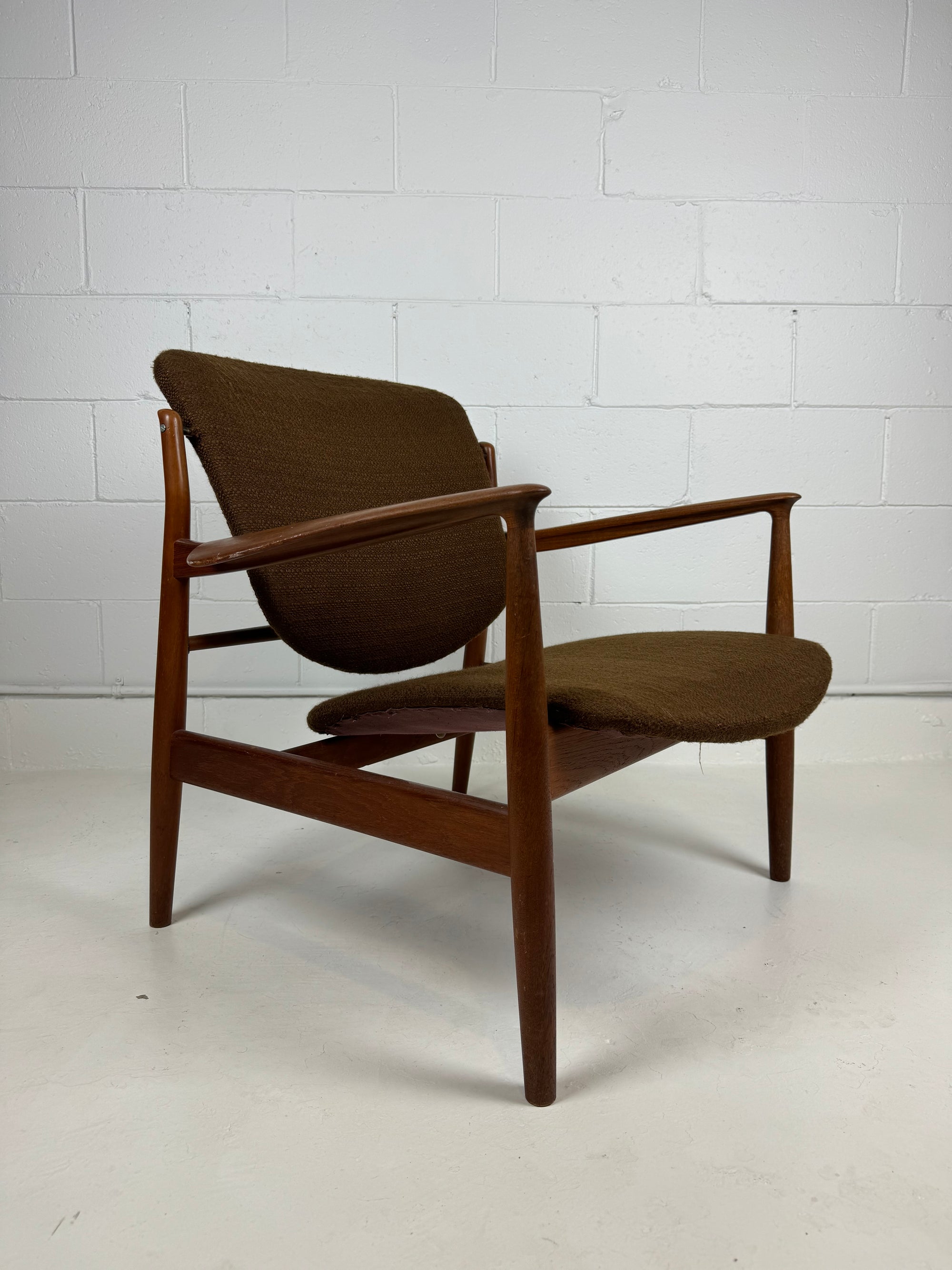 Finn Juhl FD136 Lounge Chair for France & Son, Denmark