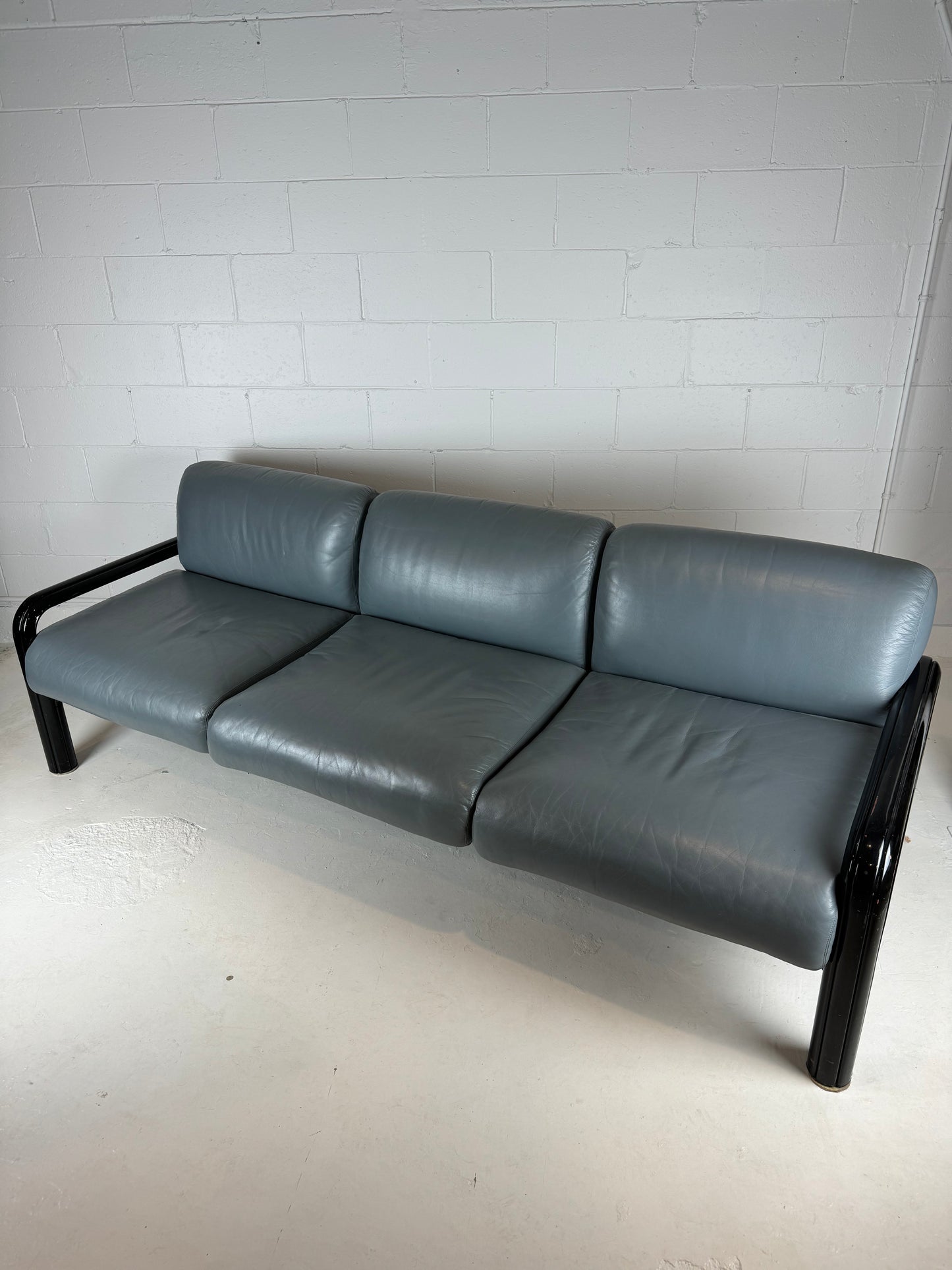 Gae Aulenti Vintage Grey Leather 3 Seat Sofa for Knoll