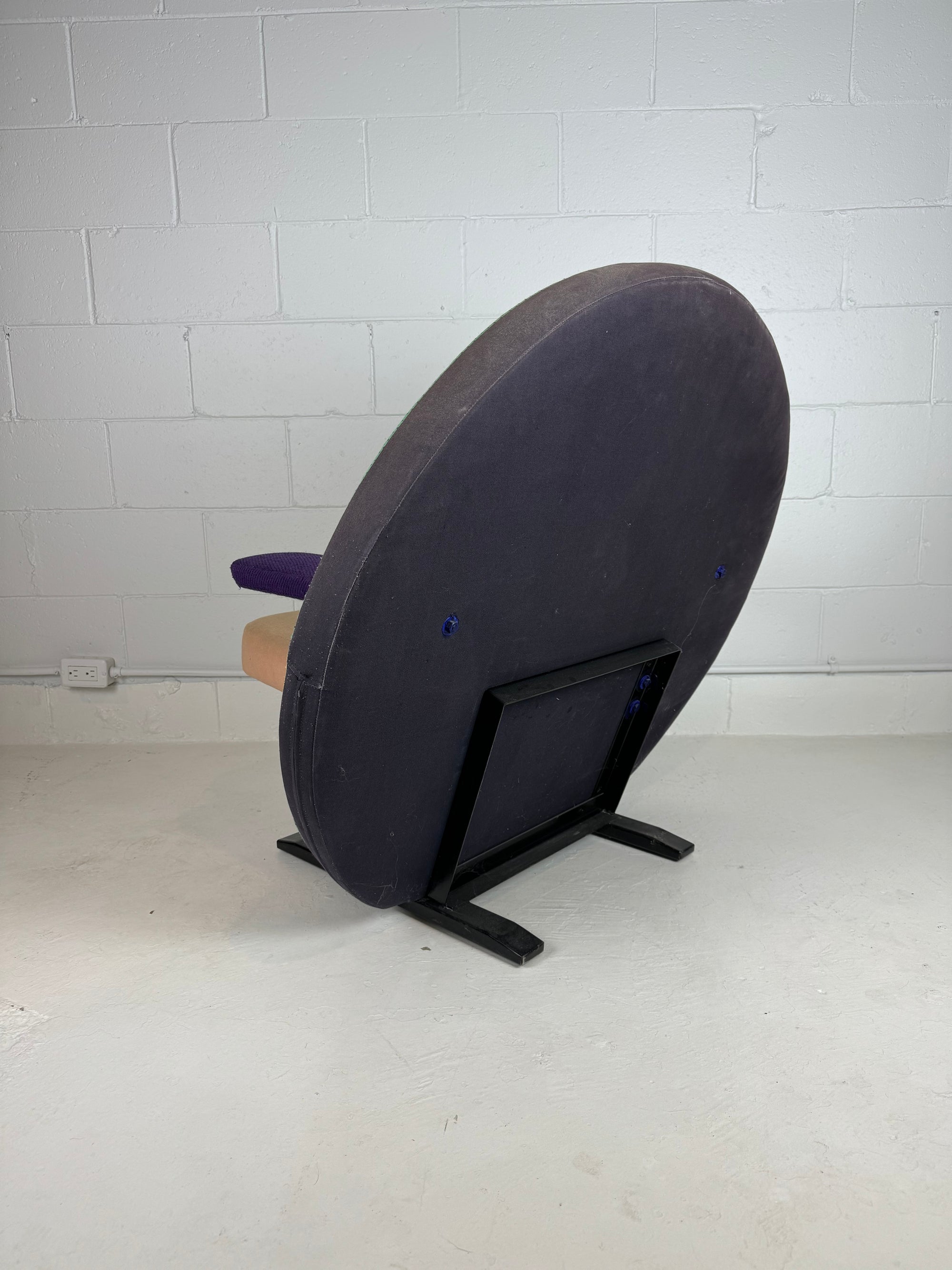 Stefan Siwinski 90's Prototype Chair Round Memphis Style 2