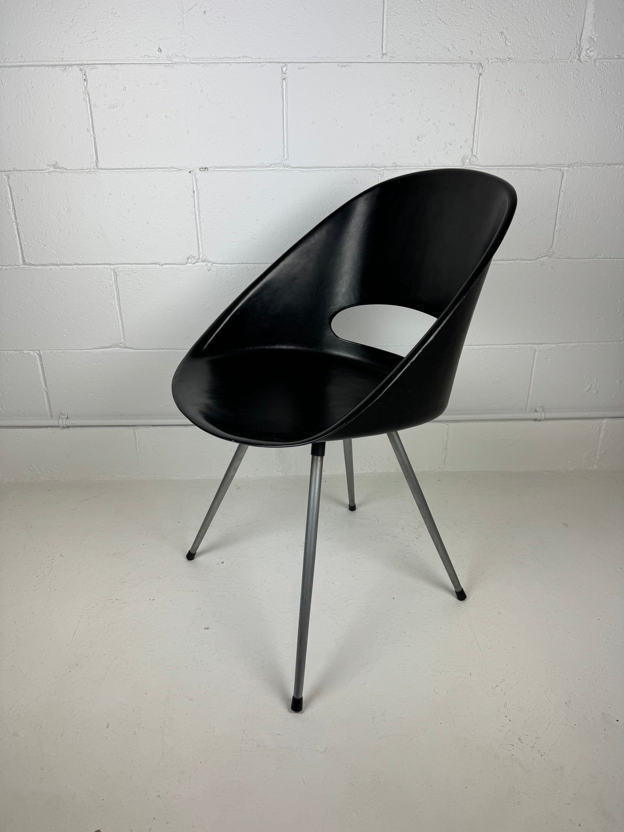 Rare Fibreglass Side Chair by Kai Lyngfeldt Larsen for Søborg Denmark