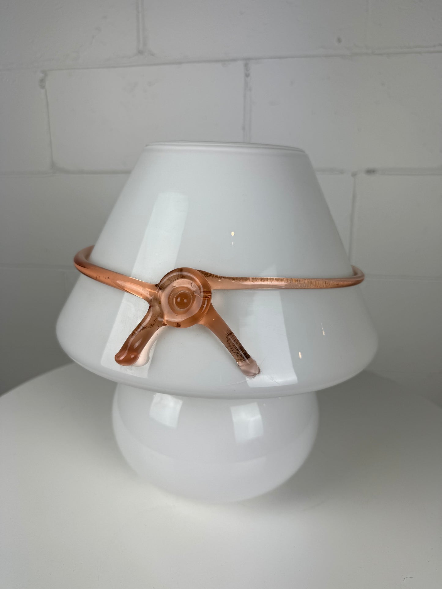 Murano Mushroom Bowtie Table Lamp