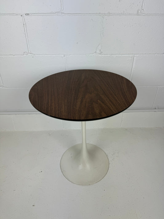 Burke Tulip Side Table with Walnut Laminate Top