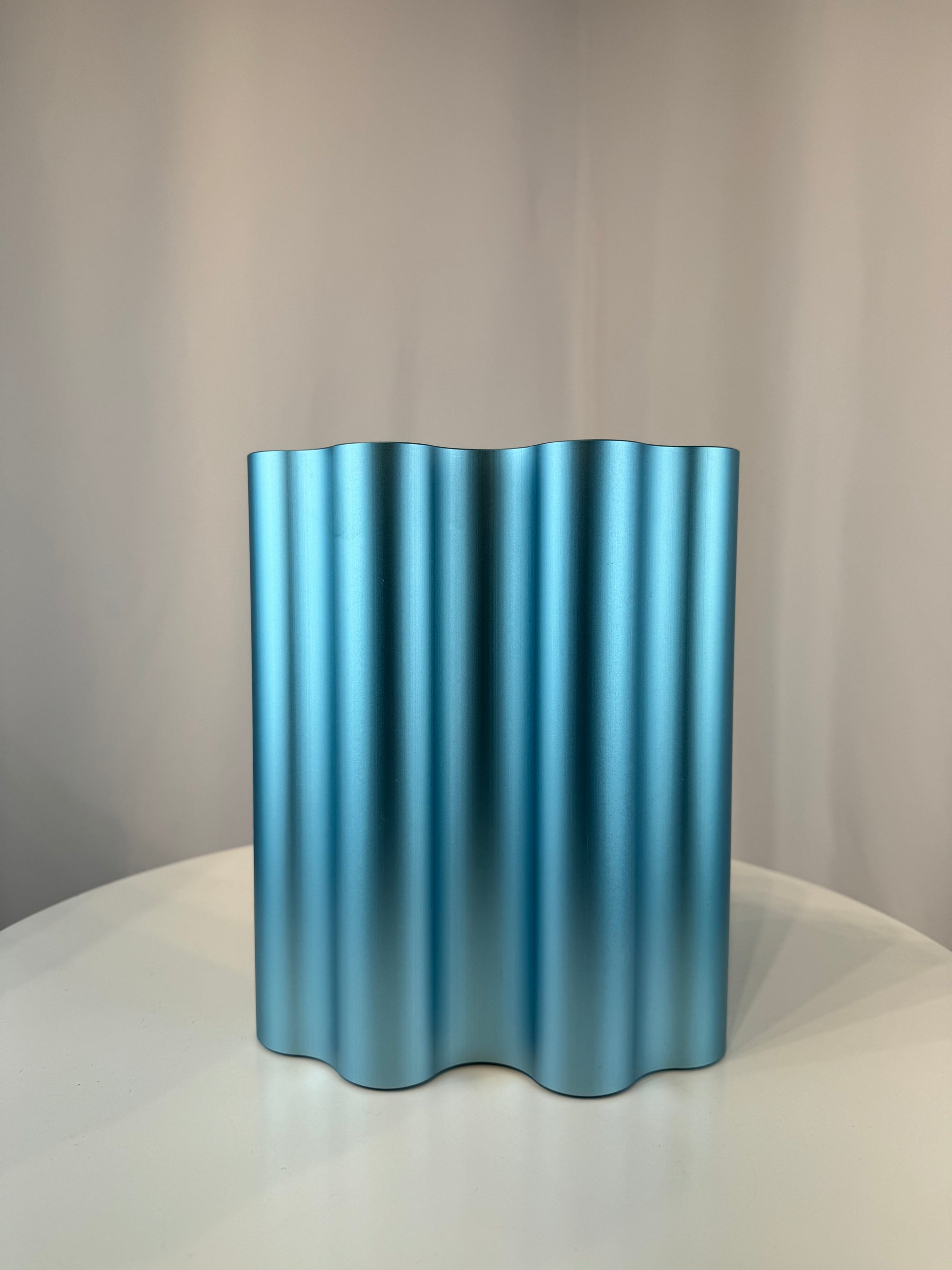 Vitra Nuage Medium Vase - Bleu Pastel