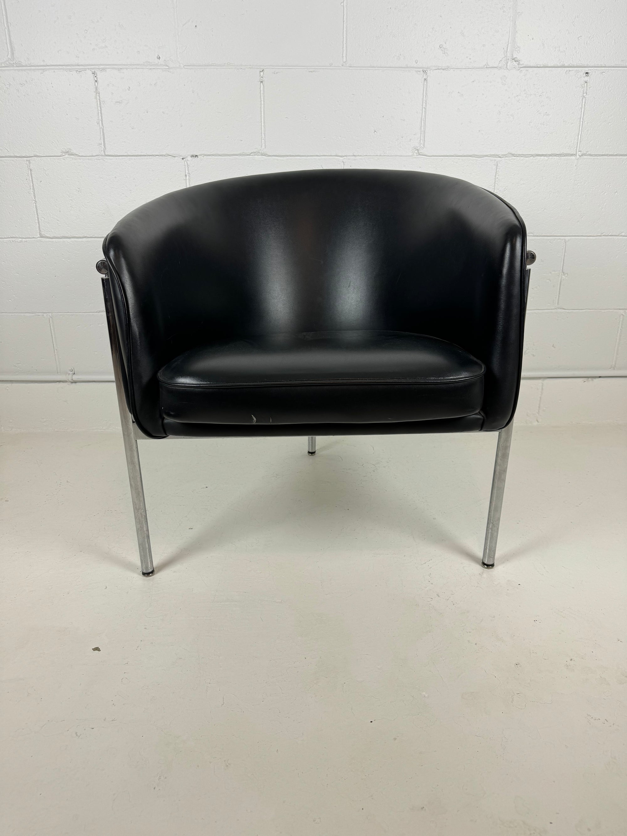 Court Noxon Tripod Tub Chair for Metalsmiths