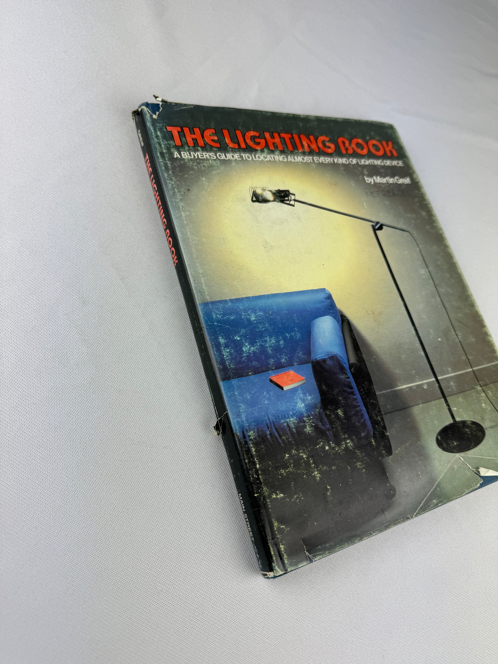 The Lighting Book: A Buyer's Guide to Locating Almost Every Kind of Lighting Device, 1986