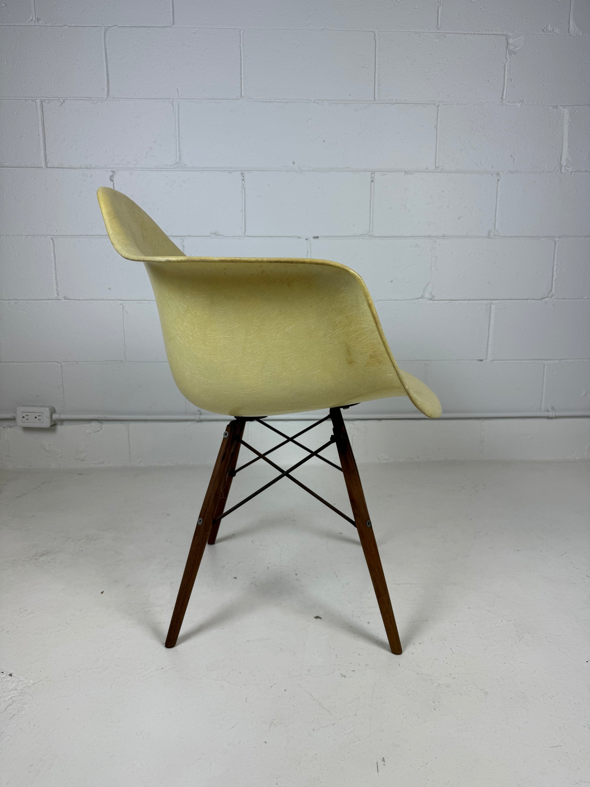 Early Eames Rope Edge Armchair