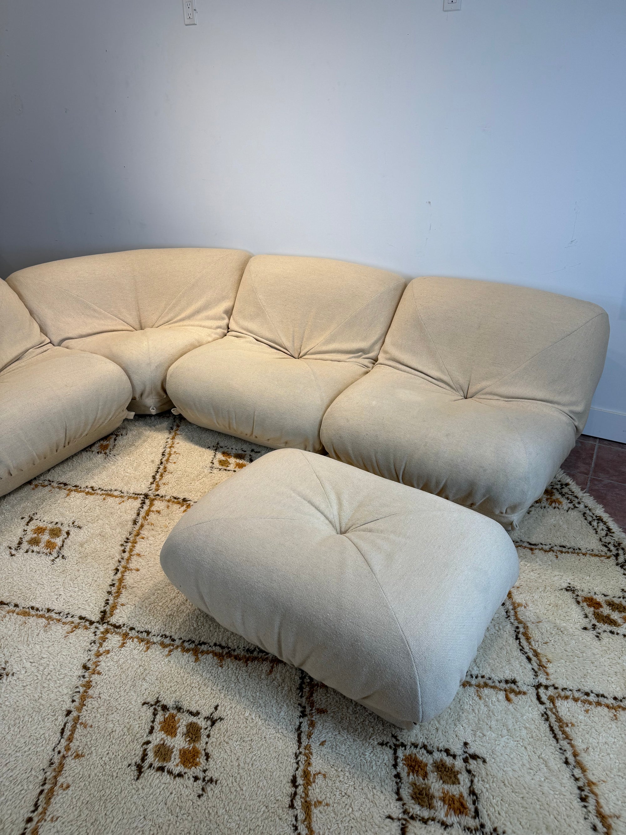 Modular 6-Piece Potato Sofa for Airborne France