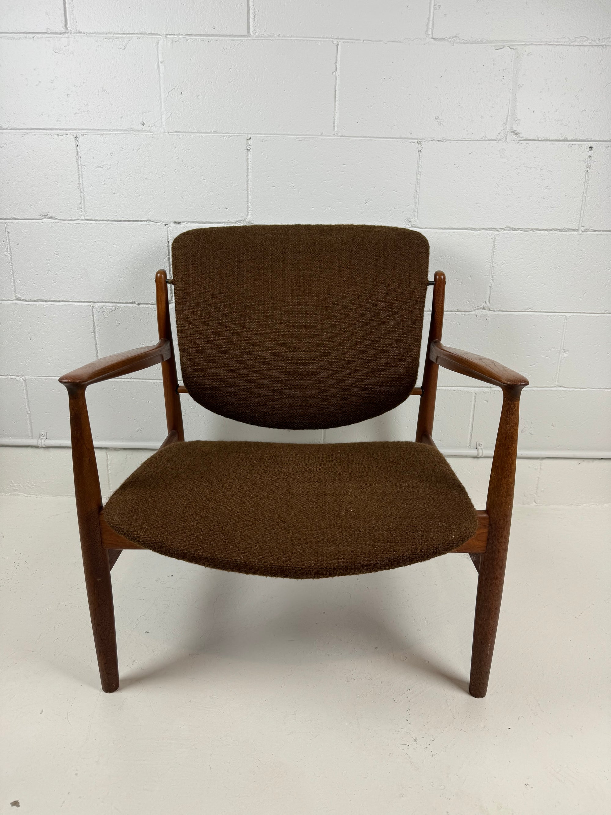 Finn Juhl FD136 Lounge Chair for France & Son, Denmark