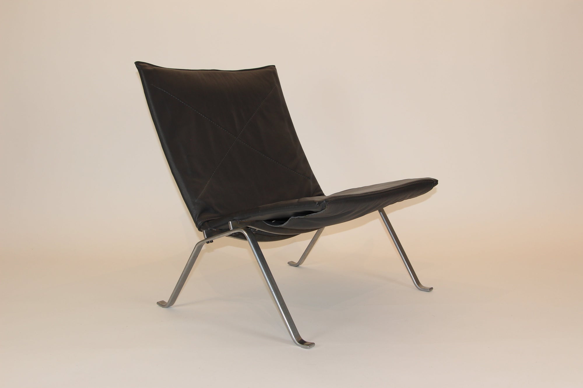 Poul Kjærholm PK22 Lounge Chair EKC Production