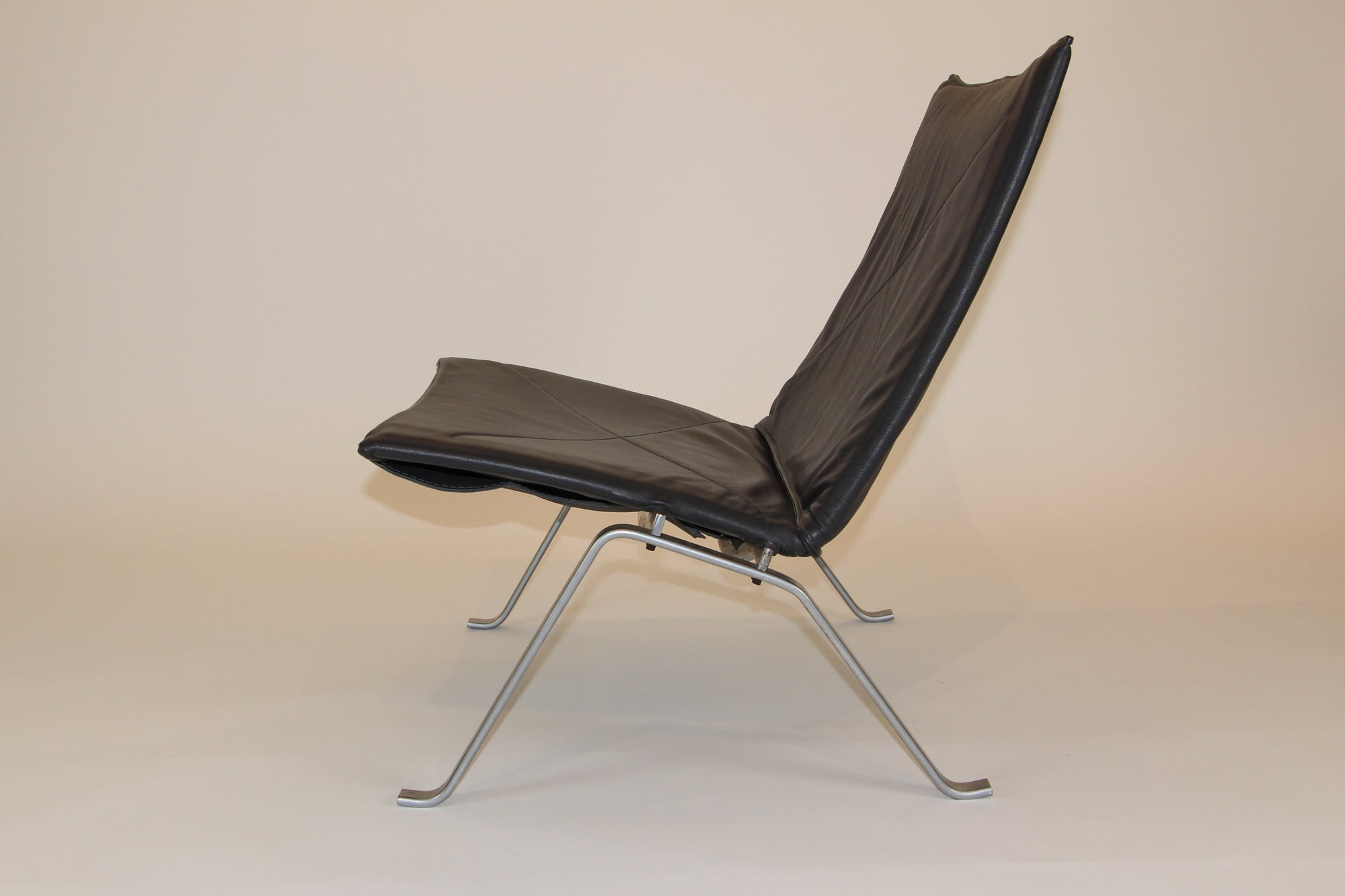 Poul Kjærholm PK22 Lounge Chair EKC Production