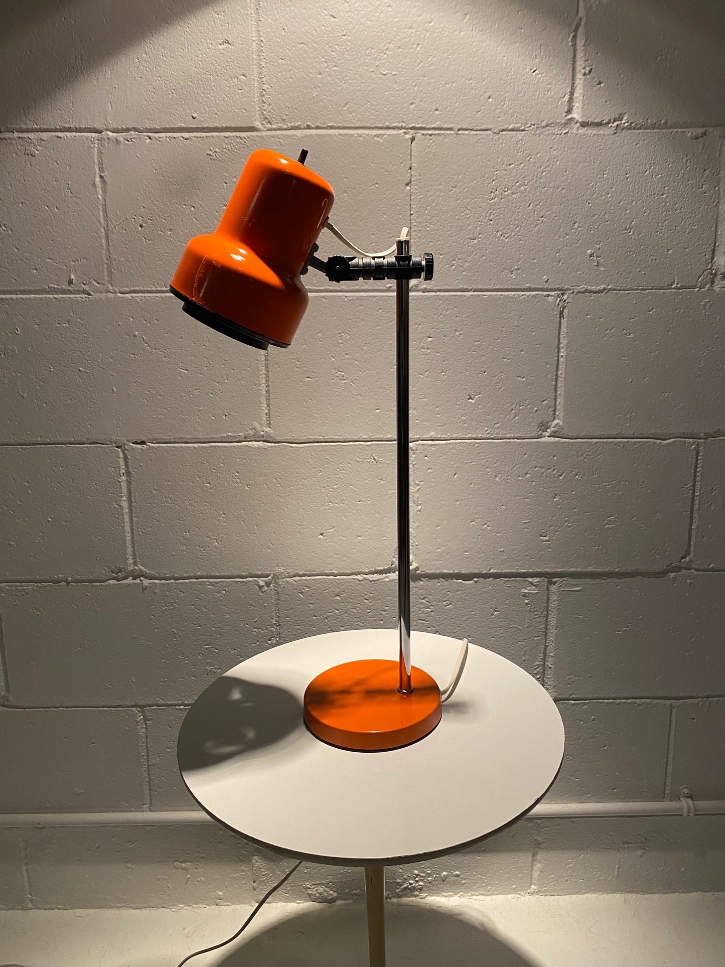 Vintage Orange Desk or Table Lamp Lyskaer