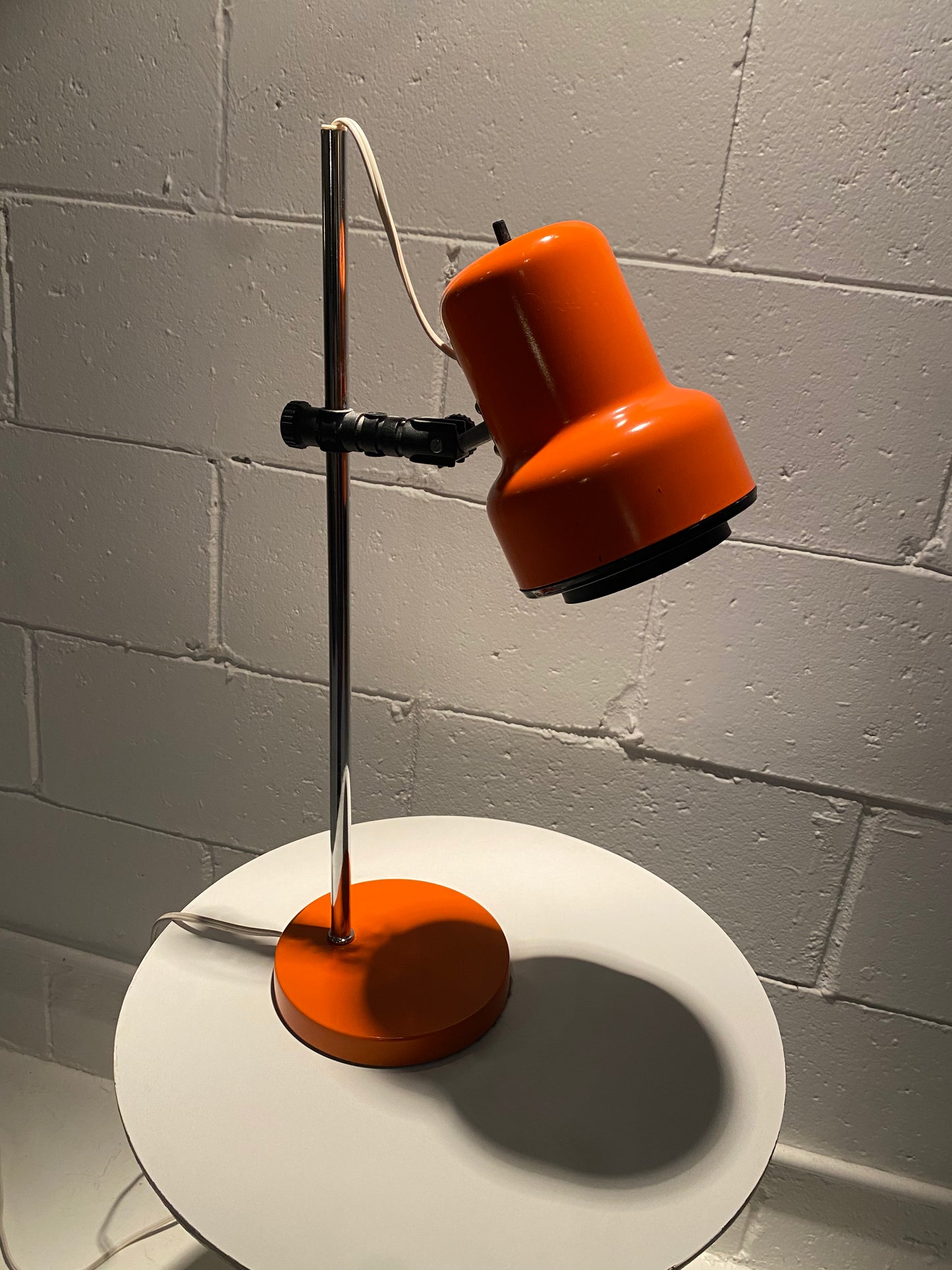 Vintage Orange Desk or Table Lamp Lyskaer