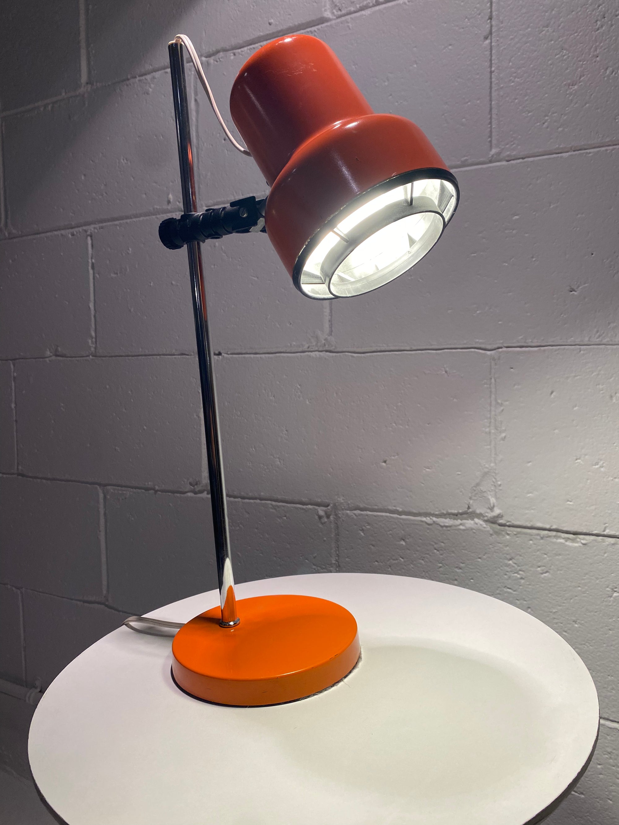 Vintage Orange Desk or Table Lamp Lyskaer