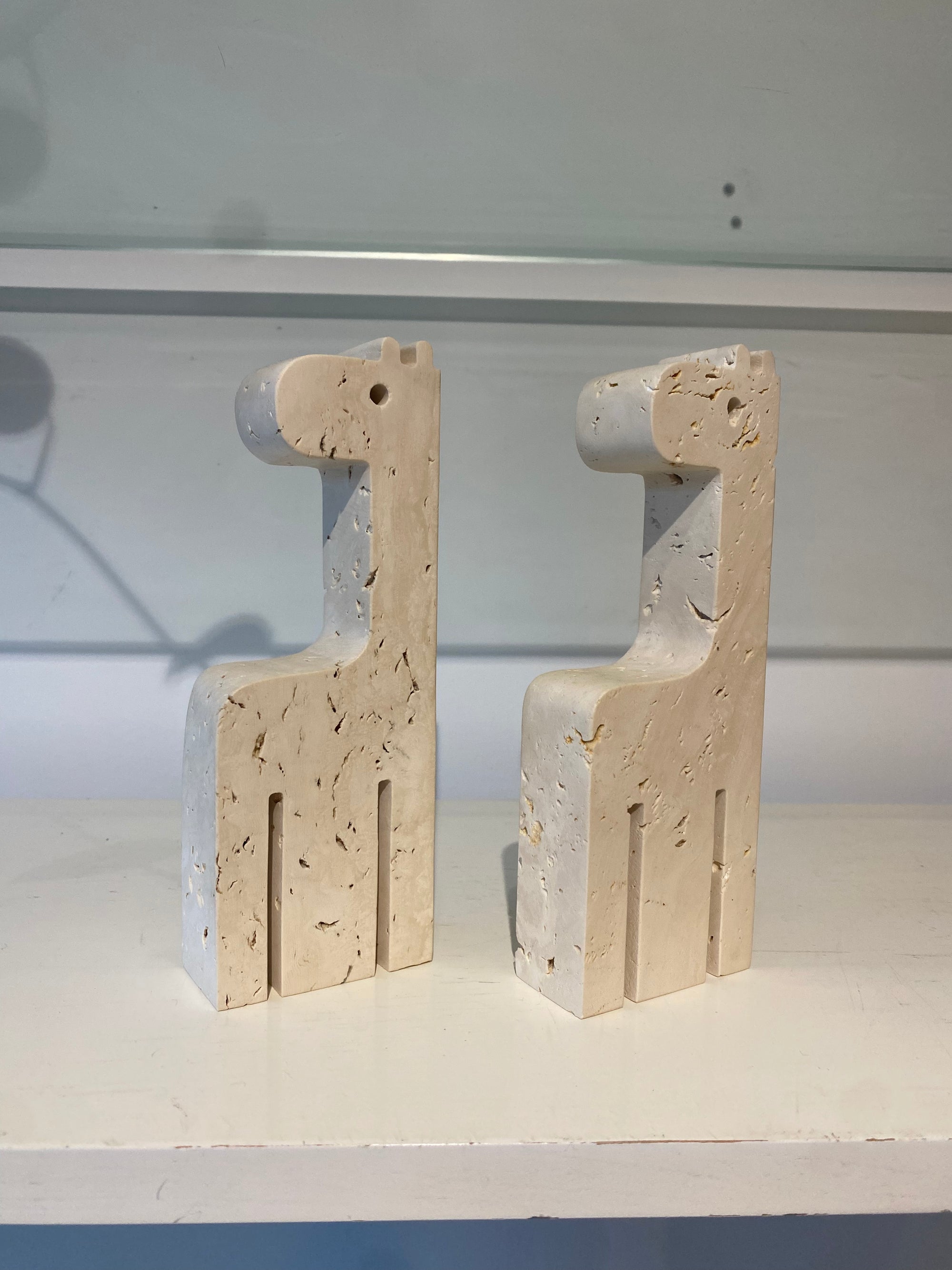 Fratelli Mannelli Travertine Medium Giraffe Pair