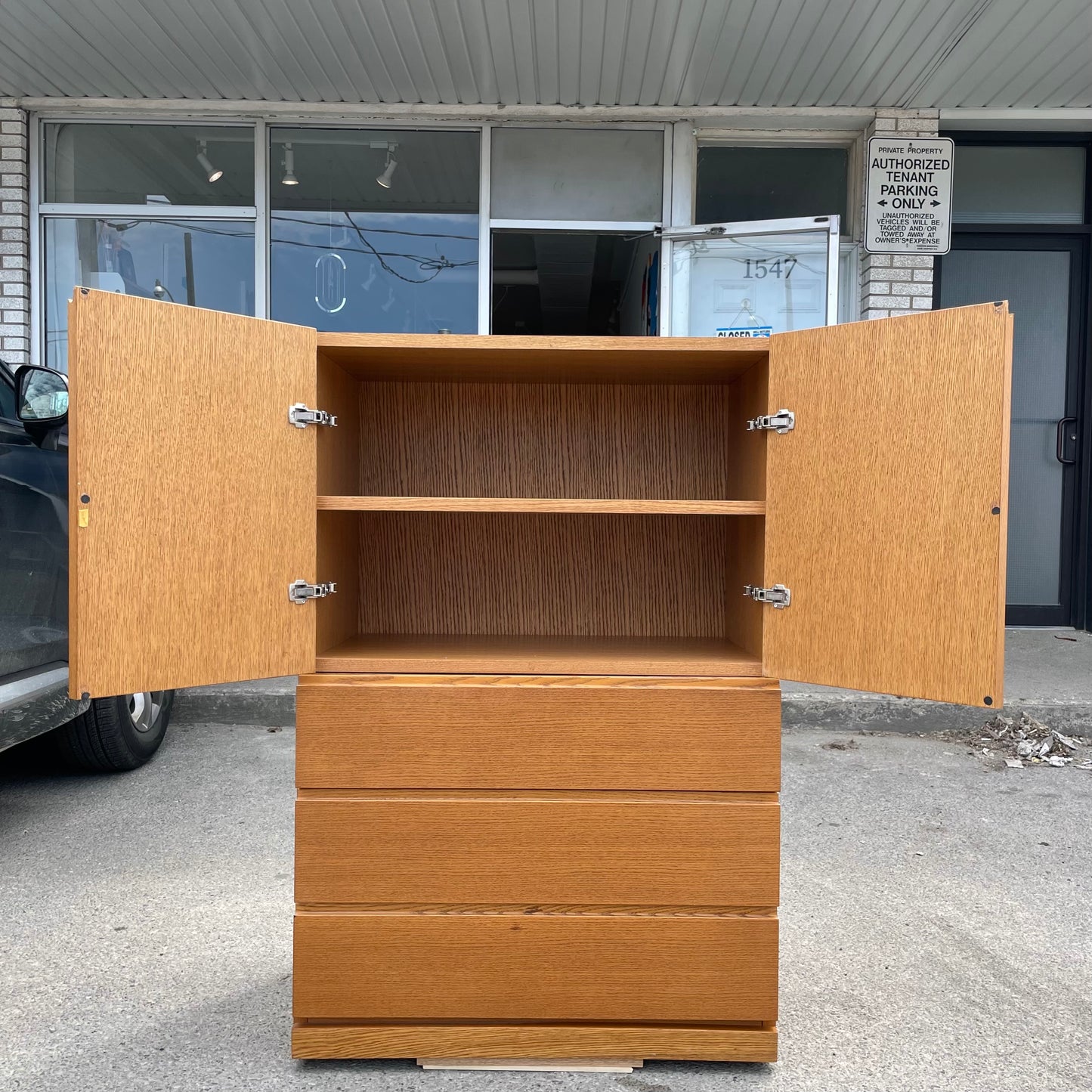 REFF Modular Oak Cabinets