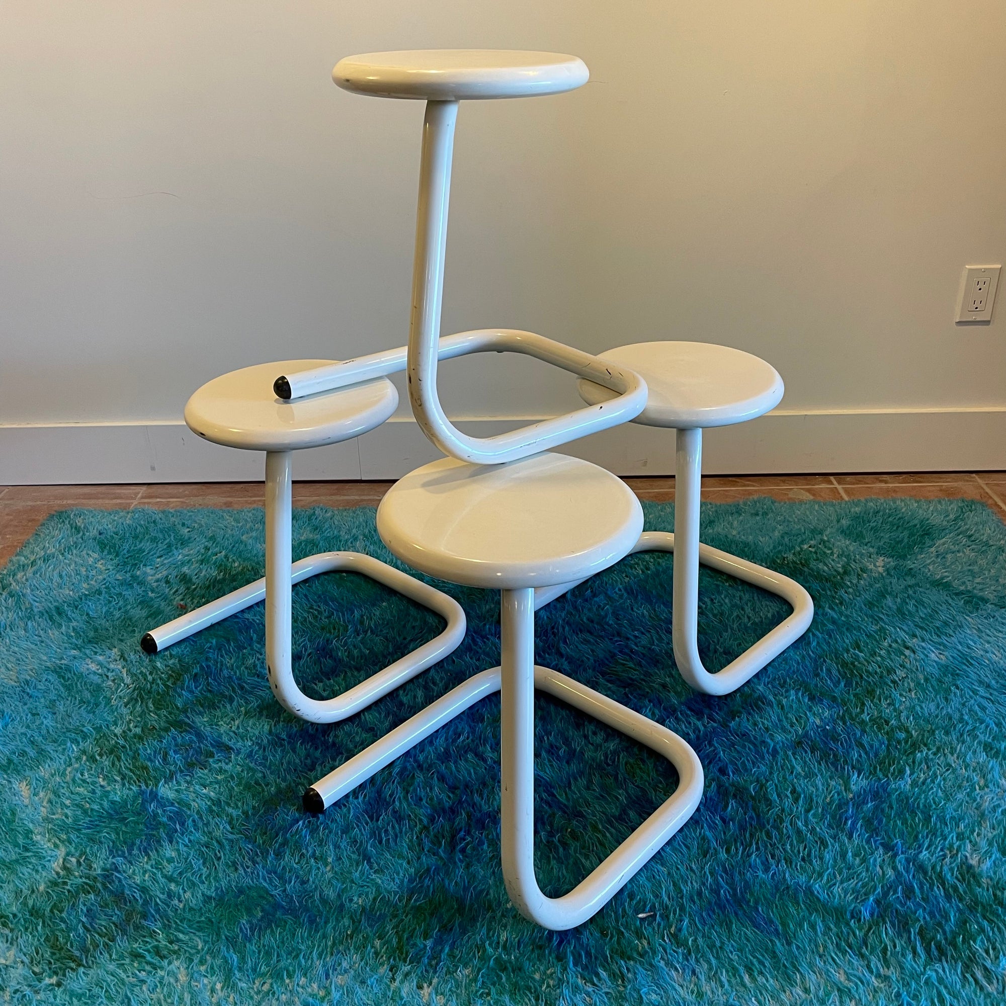 K700 Kinetics Tubular Stools